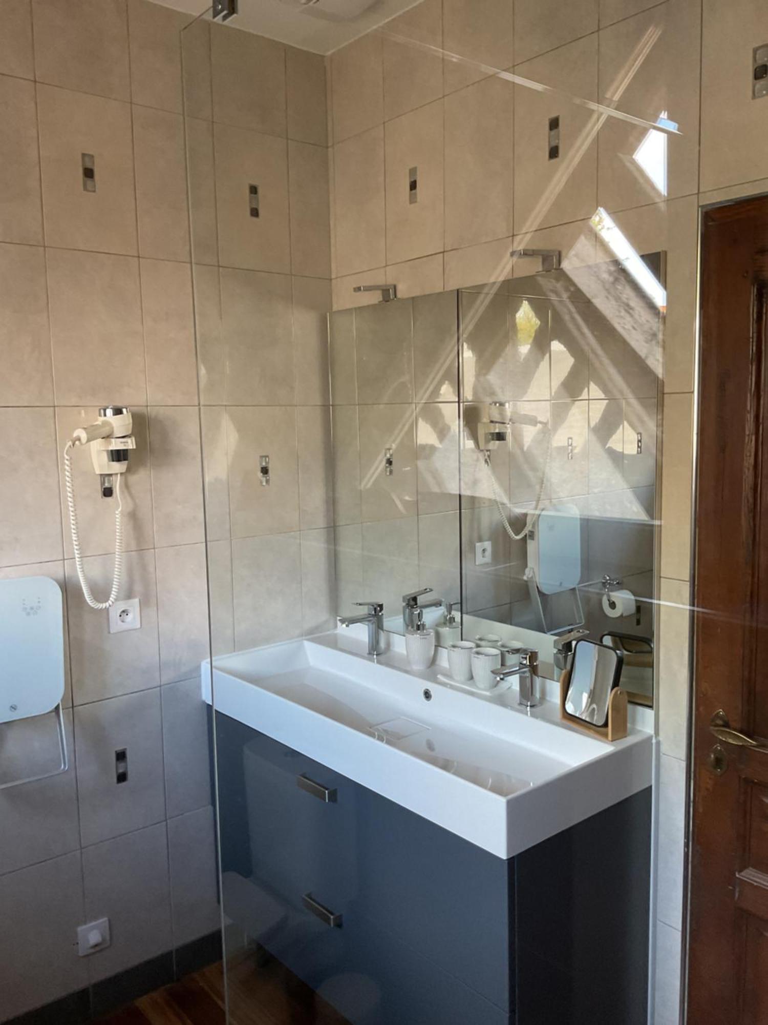 Manoir De La Croix-Sonnet Bed and Breakfast Trouville-sur-Mer Εξωτερικό φωτογραφία