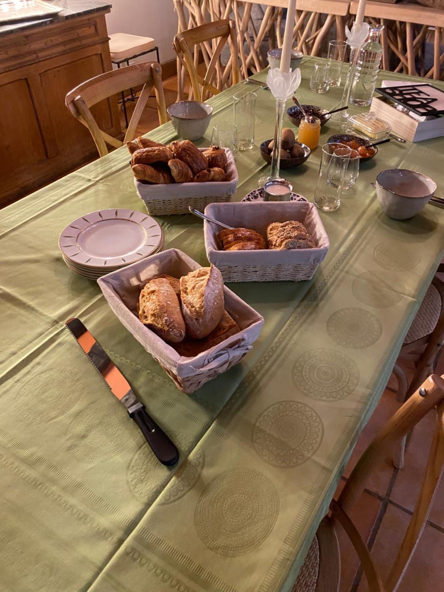 Manoir De La Croix-Sonnet Bed and Breakfast Trouville-sur-Mer Εξωτερικό φωτογραφία