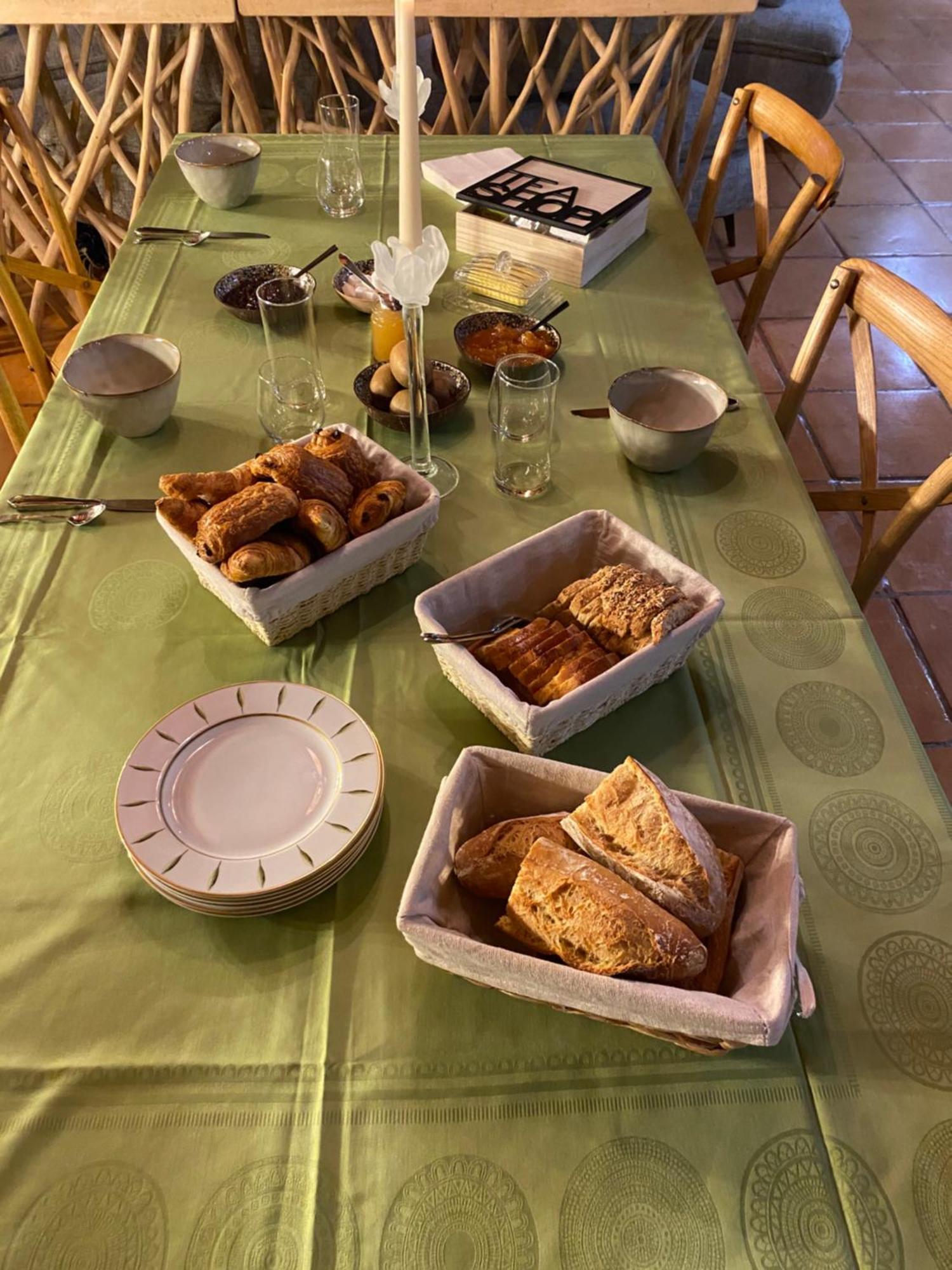 Manoir De La Croix-Sonnet Bed and Breakfast Trouville-sur-Mer Εξωτερικό φωτογραφία